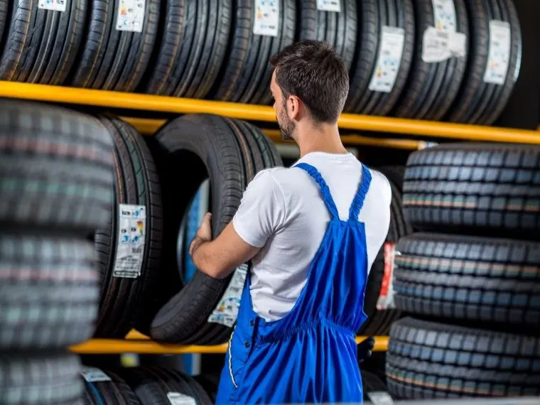 Maltepe Oto Lastikçi